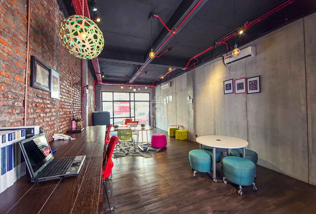 Coworking space on Elbow Room @Dharmawangsa, Jakarta - Book Online