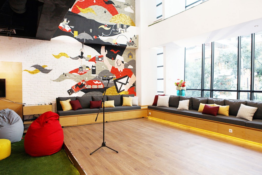 EV Hive - D.Lab image 5