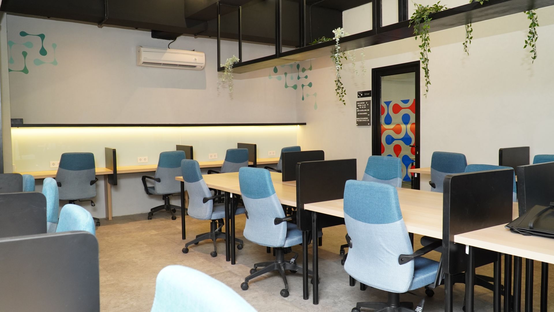 Start Space Coworking Space image 2