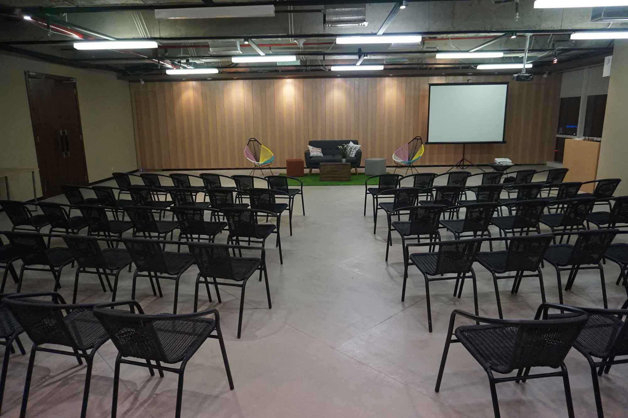 VOffice - Metropolitan Tower image 2