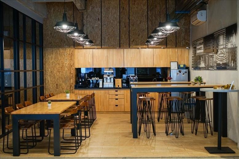 EV Hive Coworking Space image 2