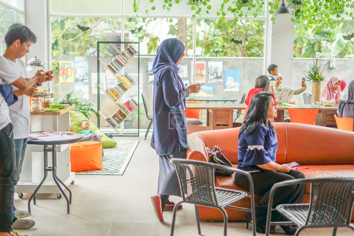 Coworking space on Collabox Creative Hub, Semarang - Book Online - Coworker