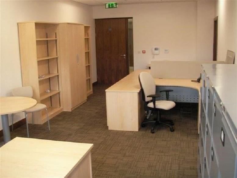 Barry Tennyson image 5