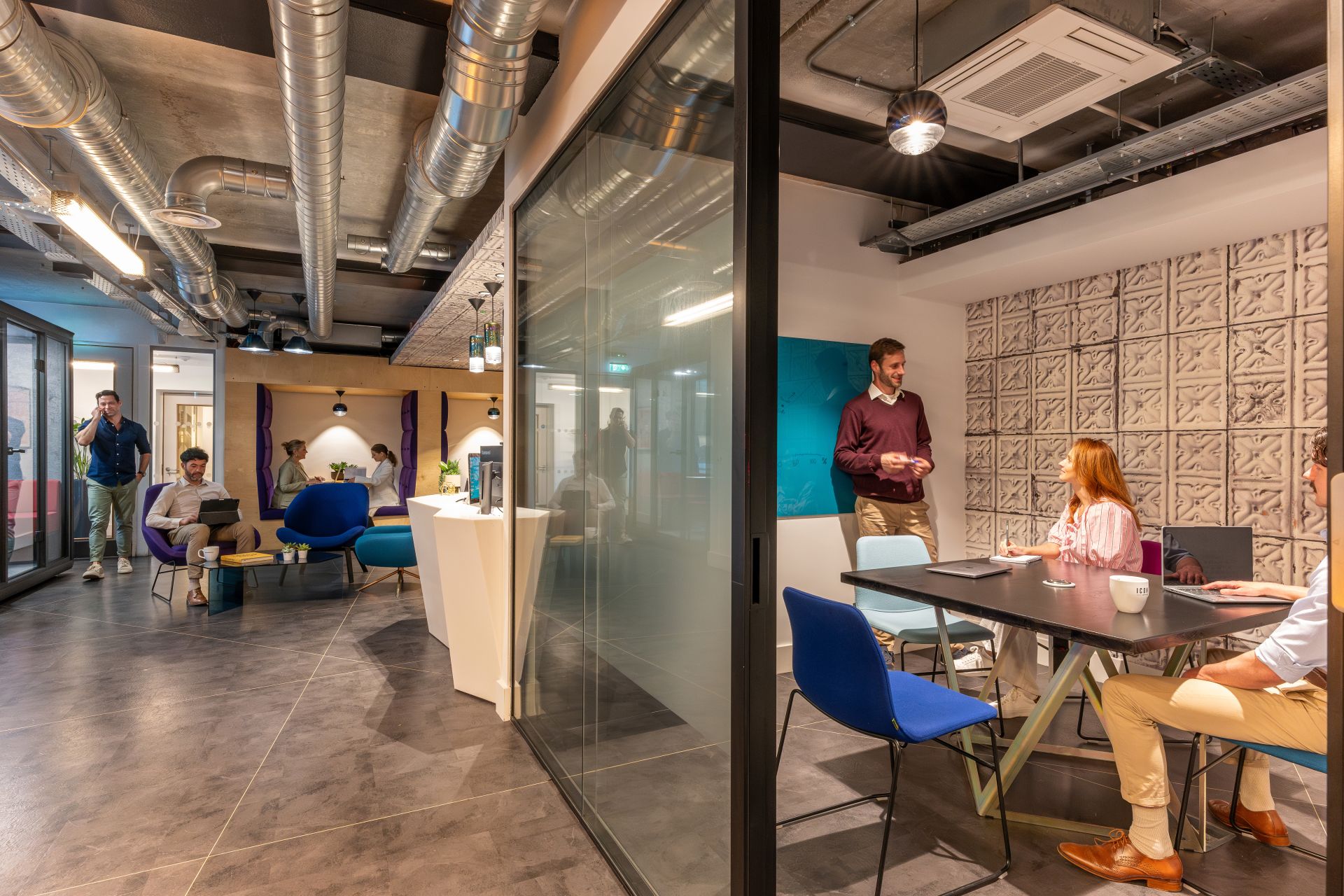 Iconic Offices SOBO WORKS image 5