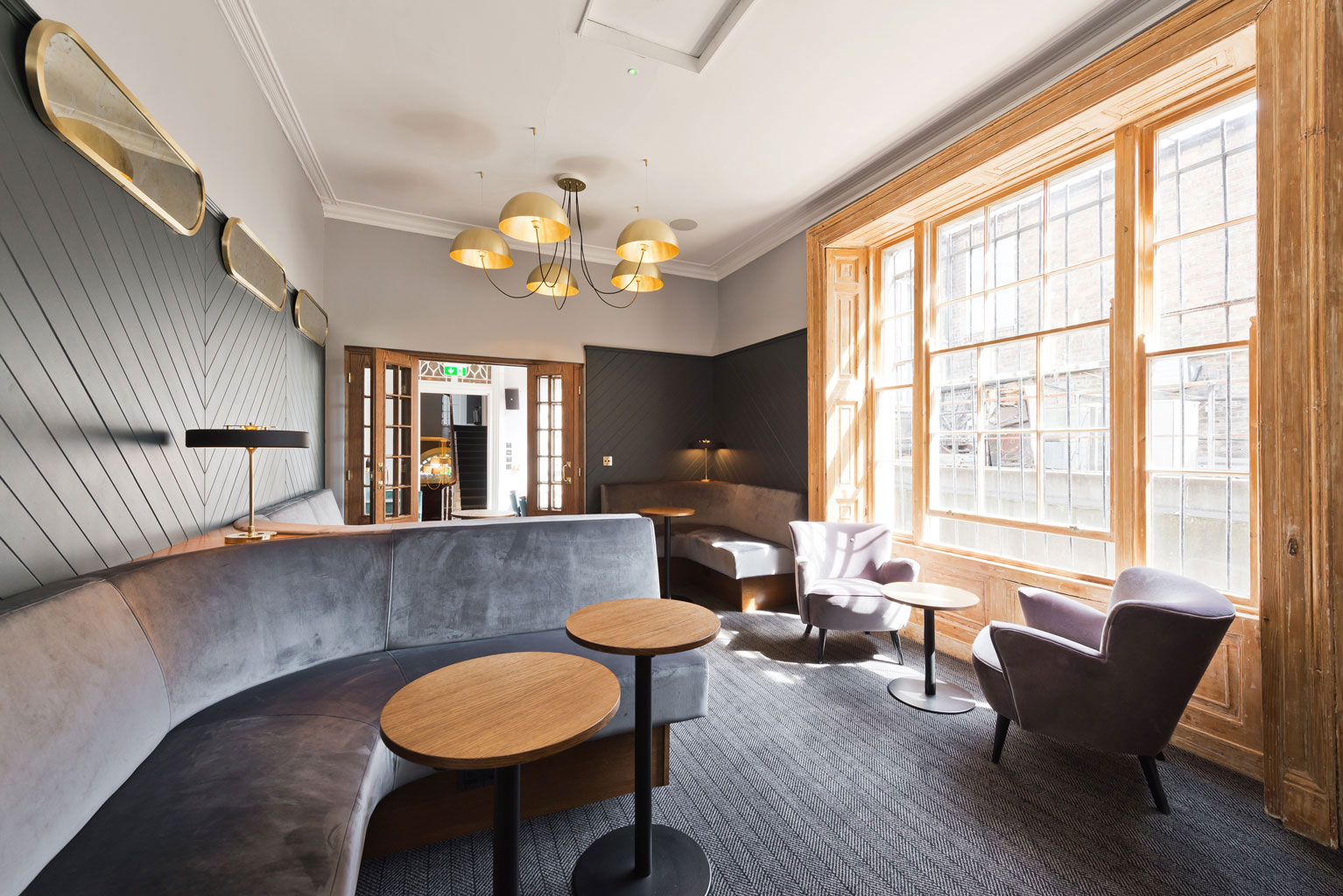 Office Suites Club image 5