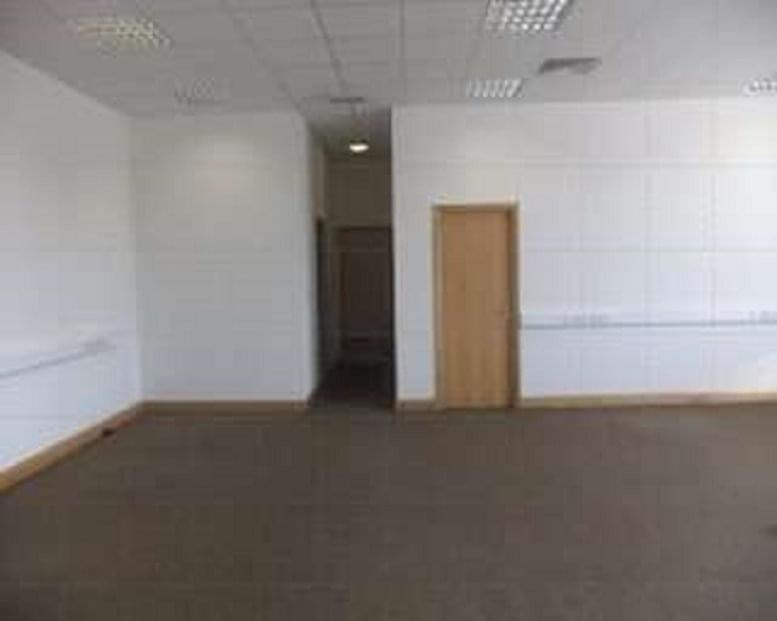 Adrian Hilliard image 4