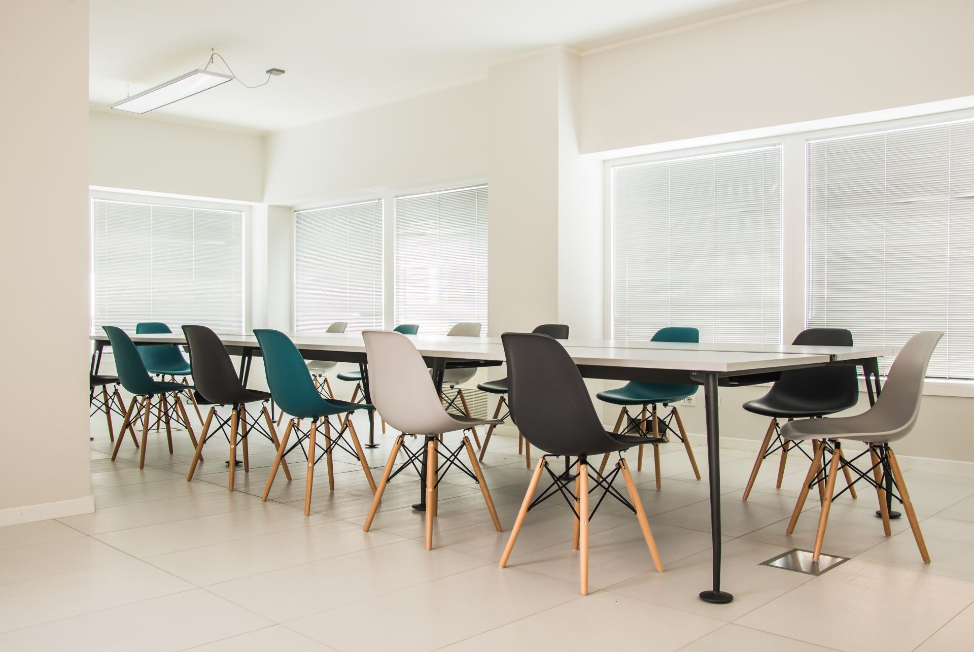 Oscard Business Center image 2