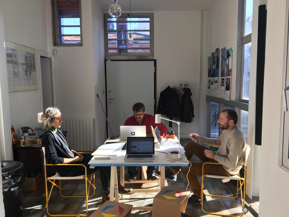 Voxel Co & Net working space image 3