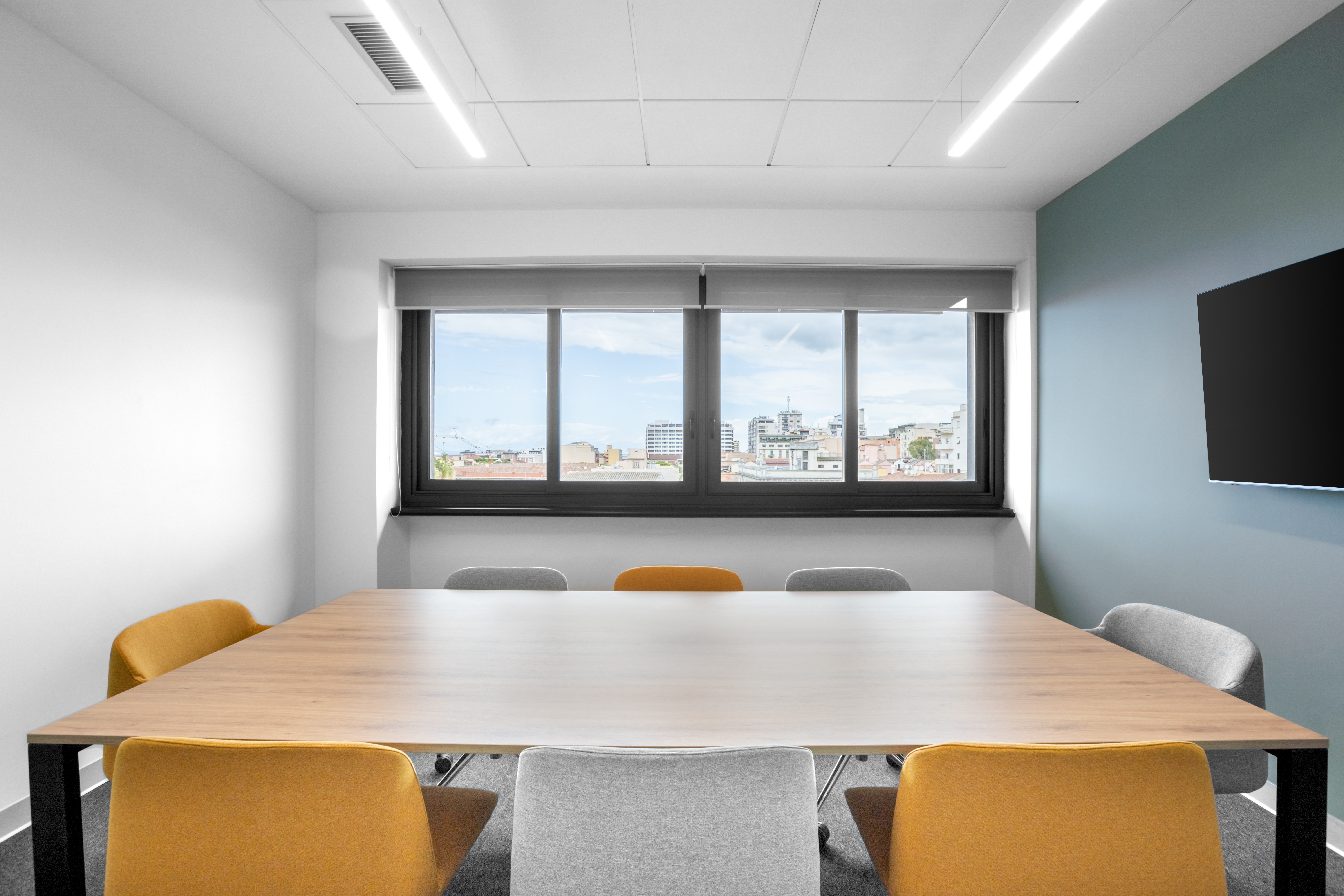 Regus - Cagliari, Carlo Felice image 4