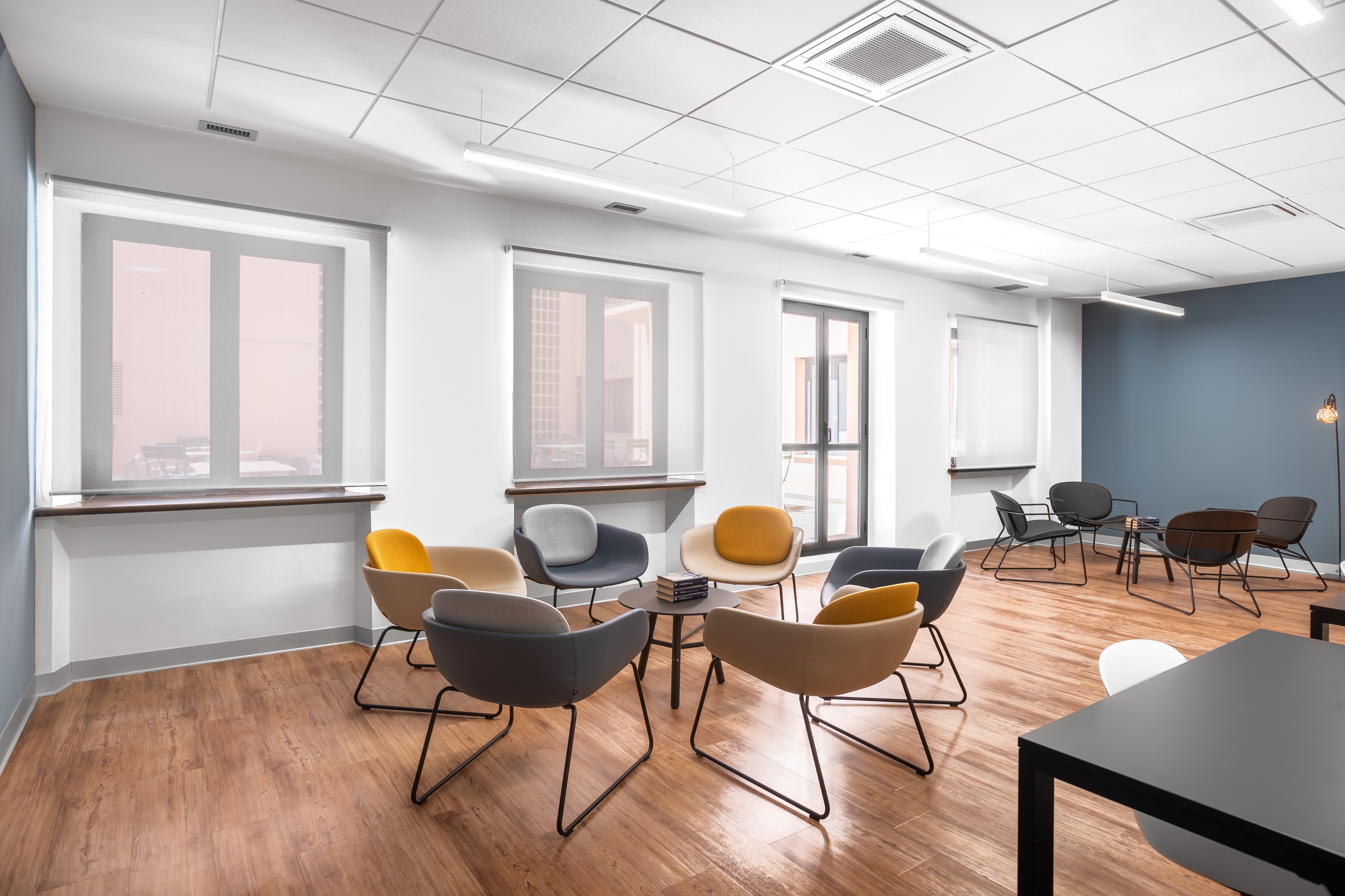 Regus - Cagliari, Carlo Felice image 5