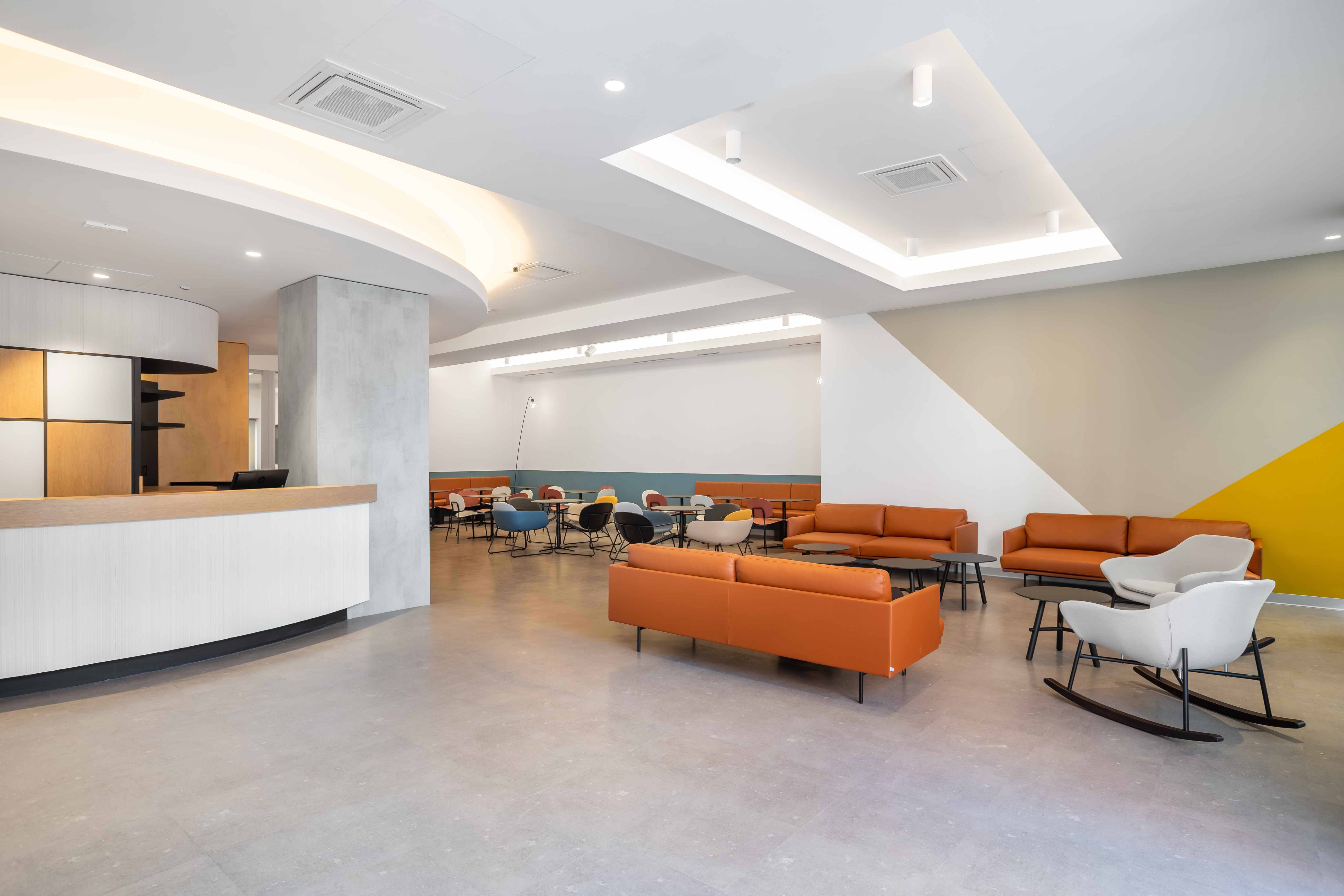 Regus - Cagliari, Carlo Felice image 2