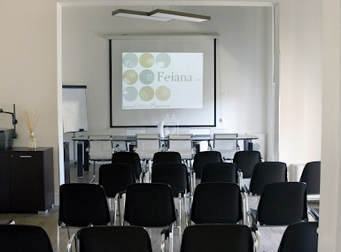 Feiana Business Center image 4