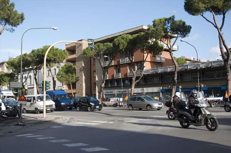 Executive Service image 1