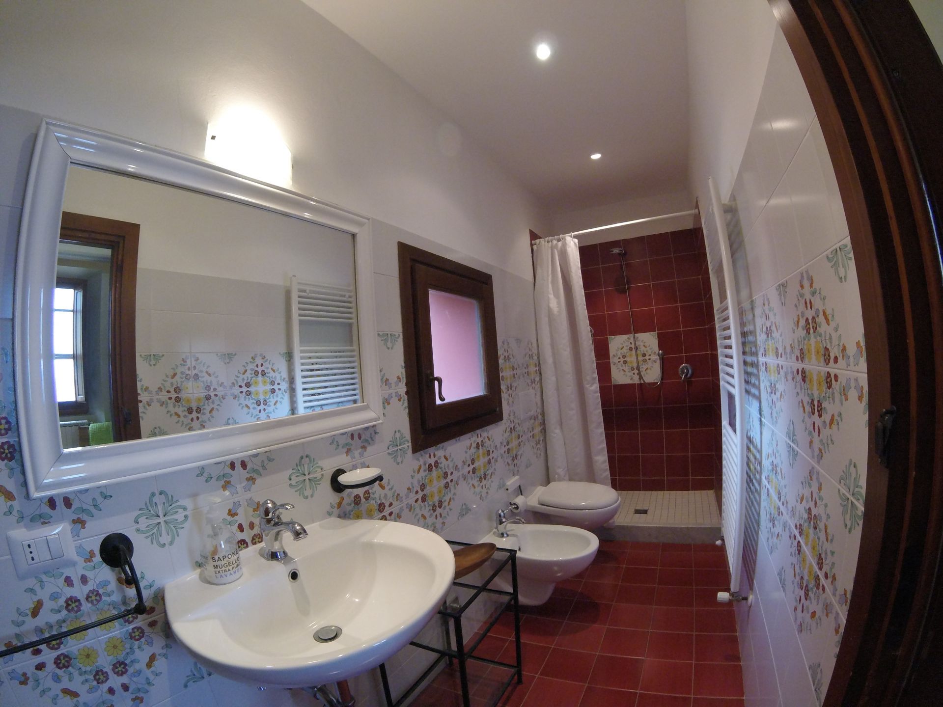 Tertulia Coliving image 5