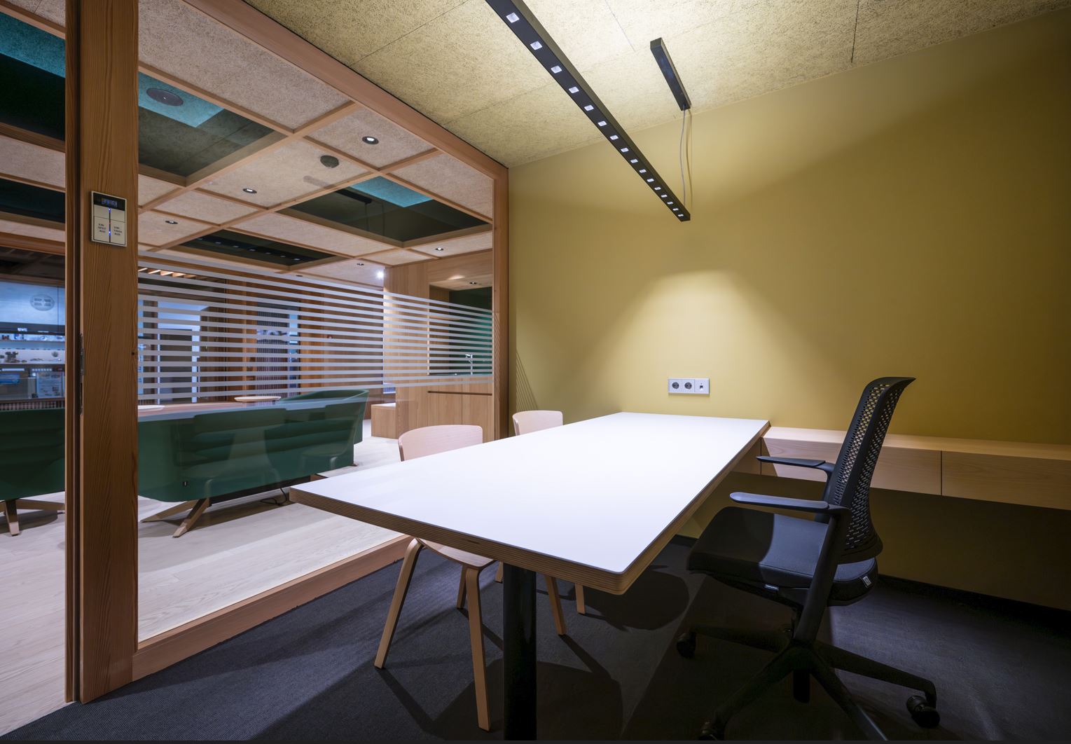 SOSS Serviced Office SpaceS image 5