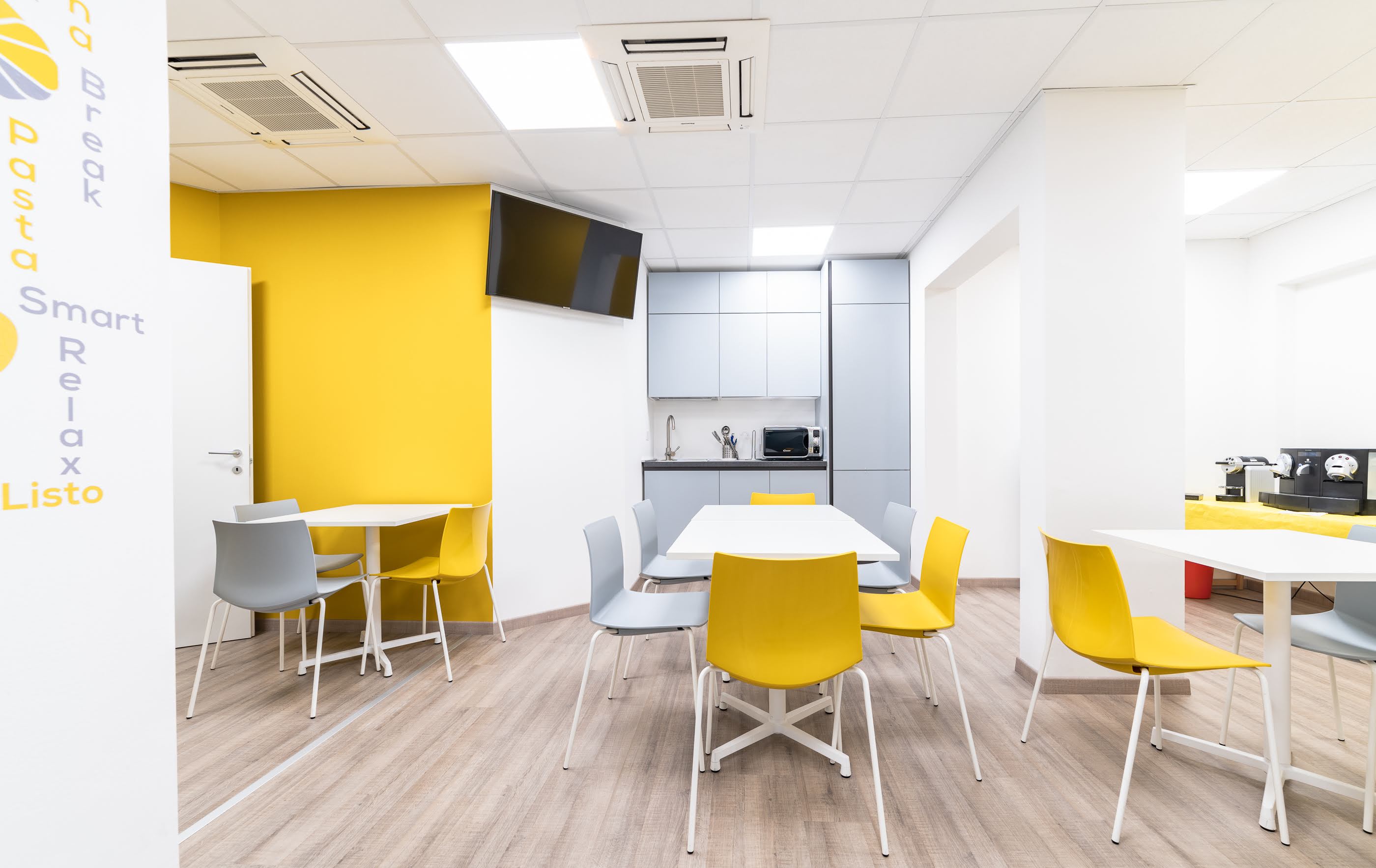 Garibaldi Business Center image 5