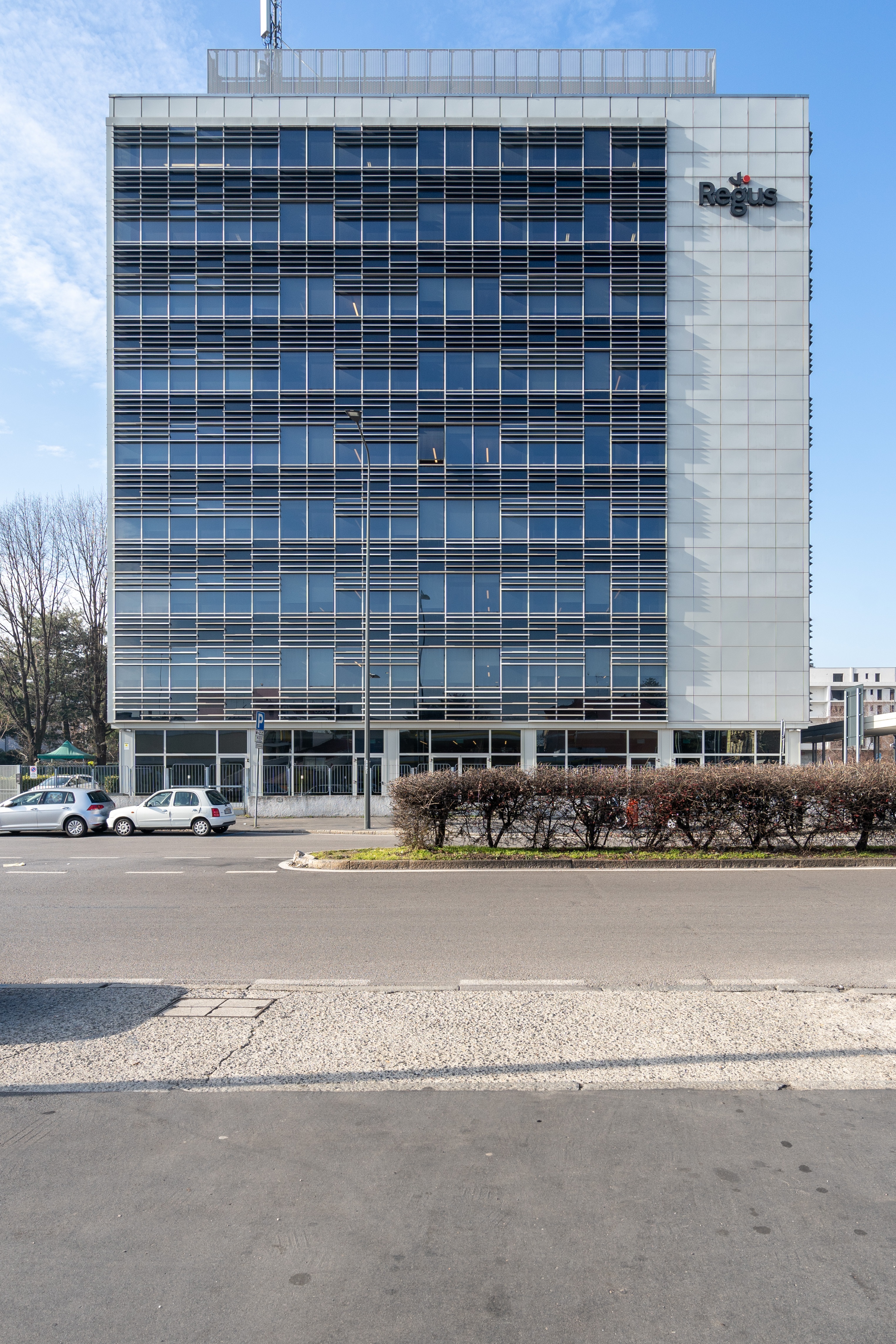 Coworking Space On Regus Milan Viale Monza Milan Book Online Coworker