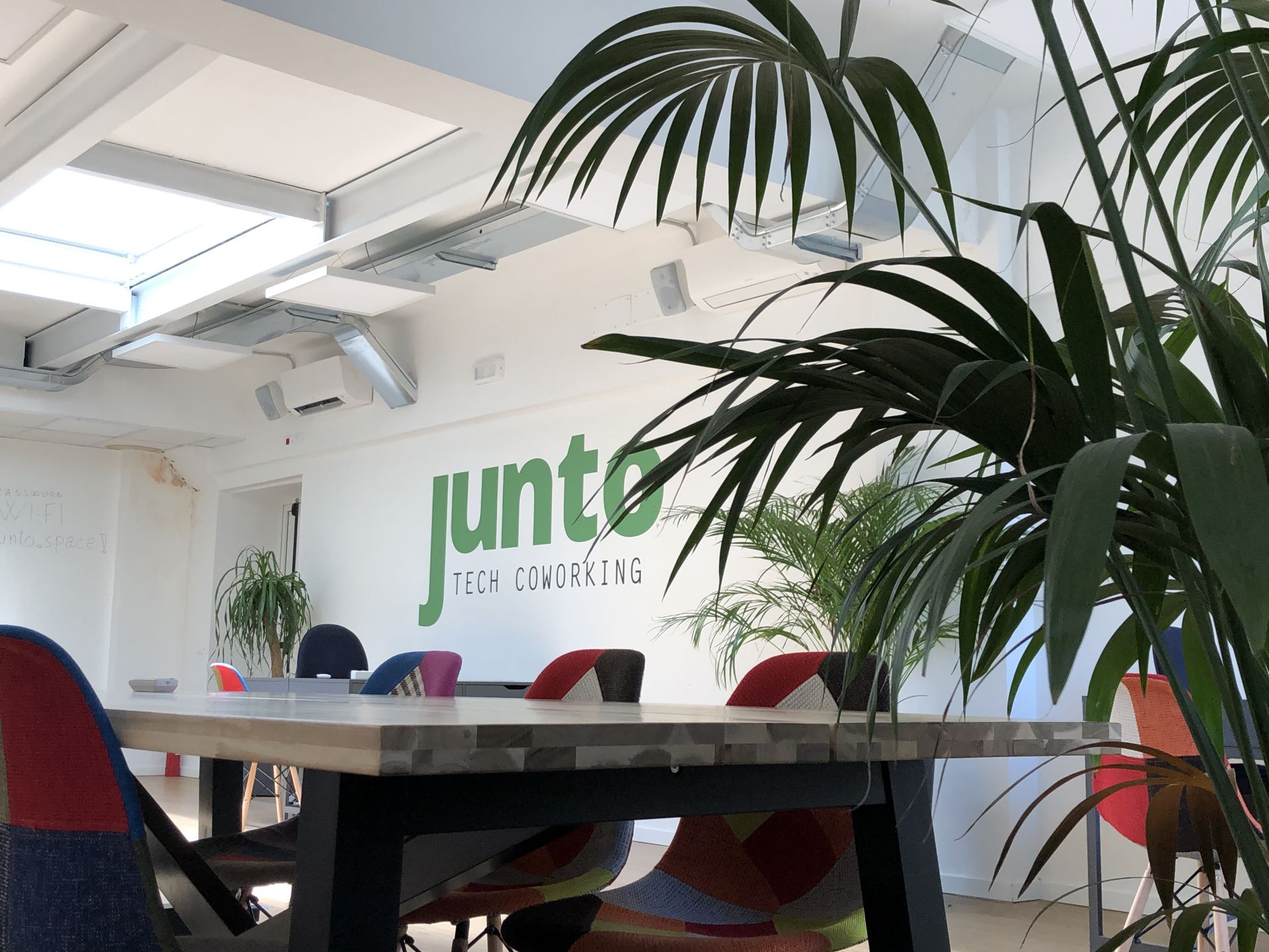 Junto Tech Coworking image 4