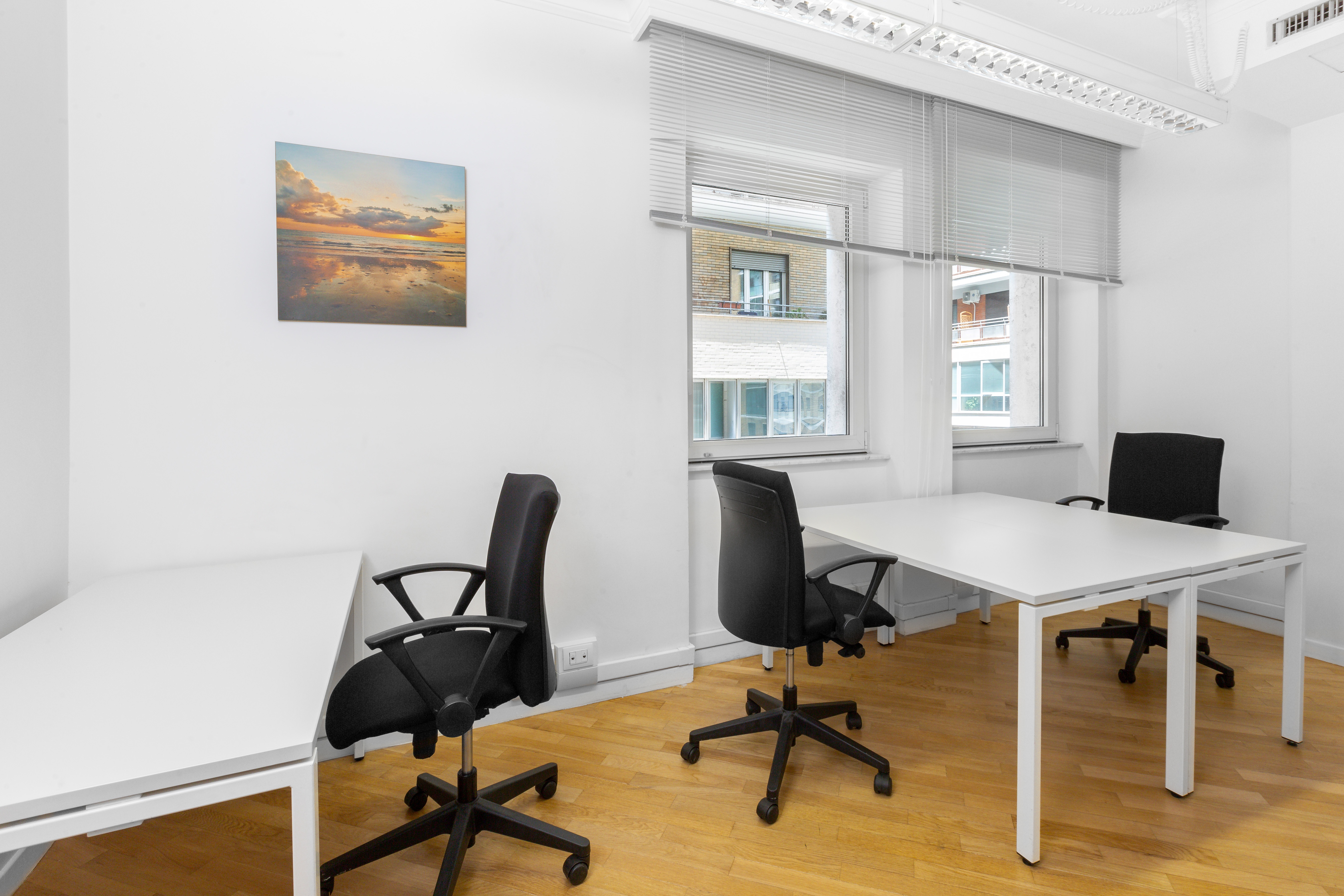 Regus - Naples, Municipio image 4