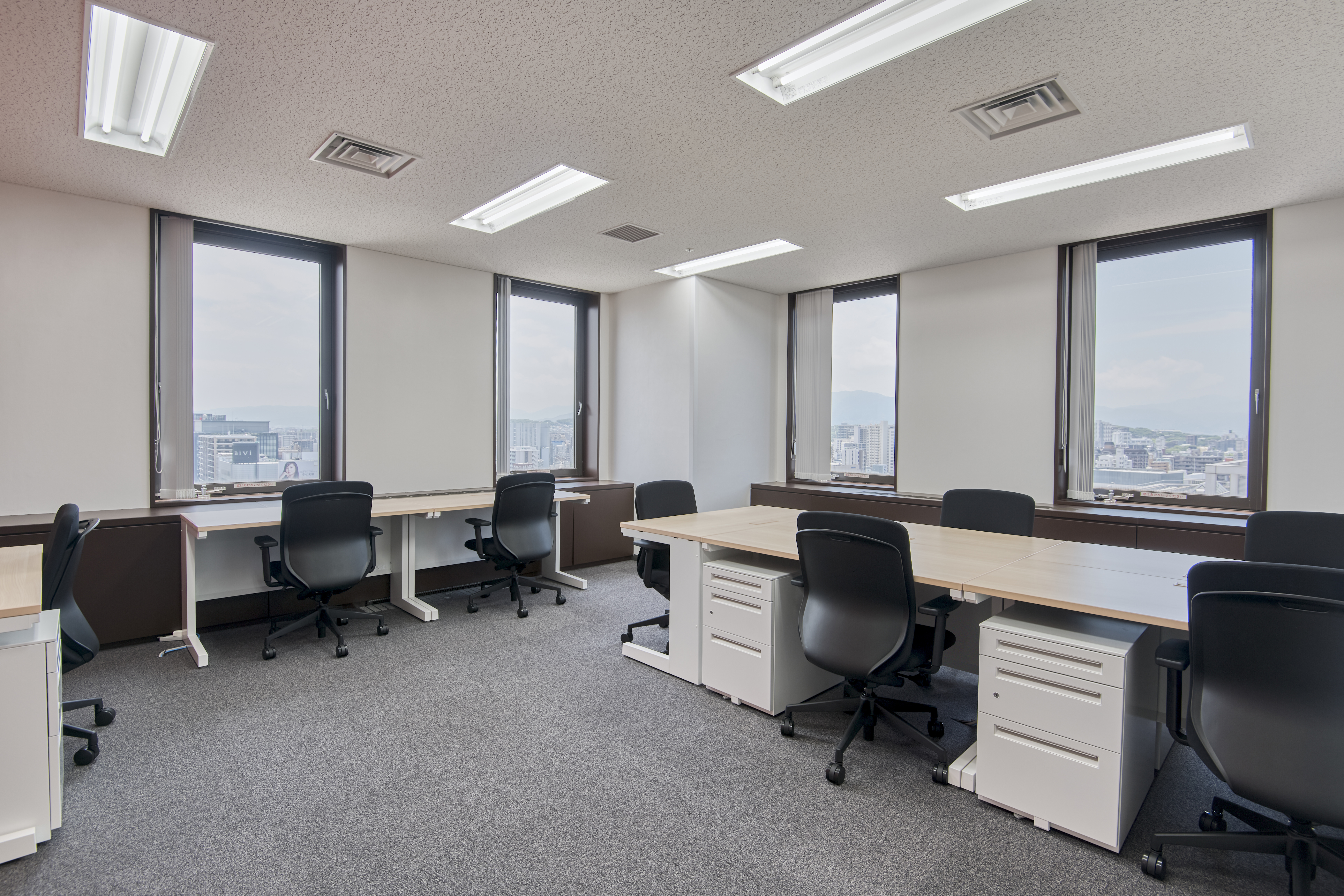 Regus - Fukuoka, Tenjin Skyhall image 2