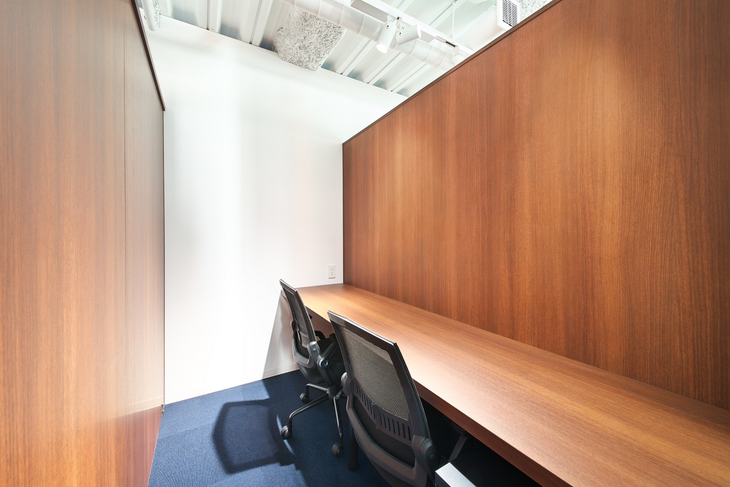 The Company NAKASU KAWABATA image 2