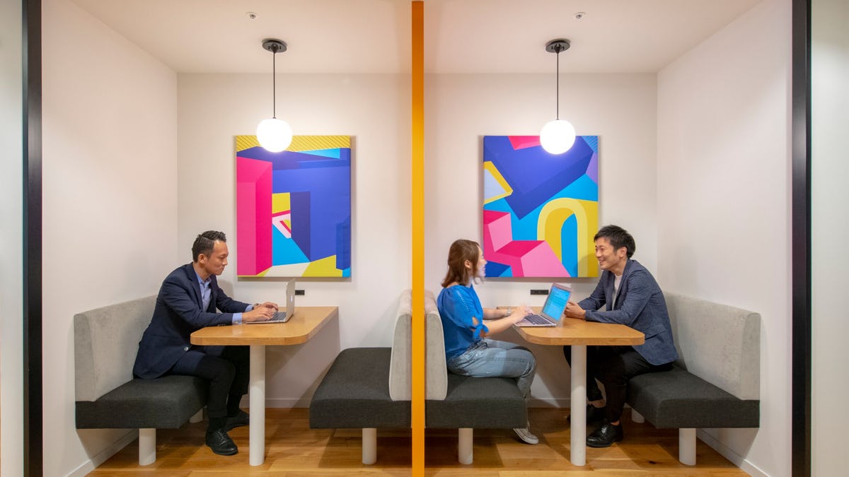 WeWork Gates Fukuoka image 3