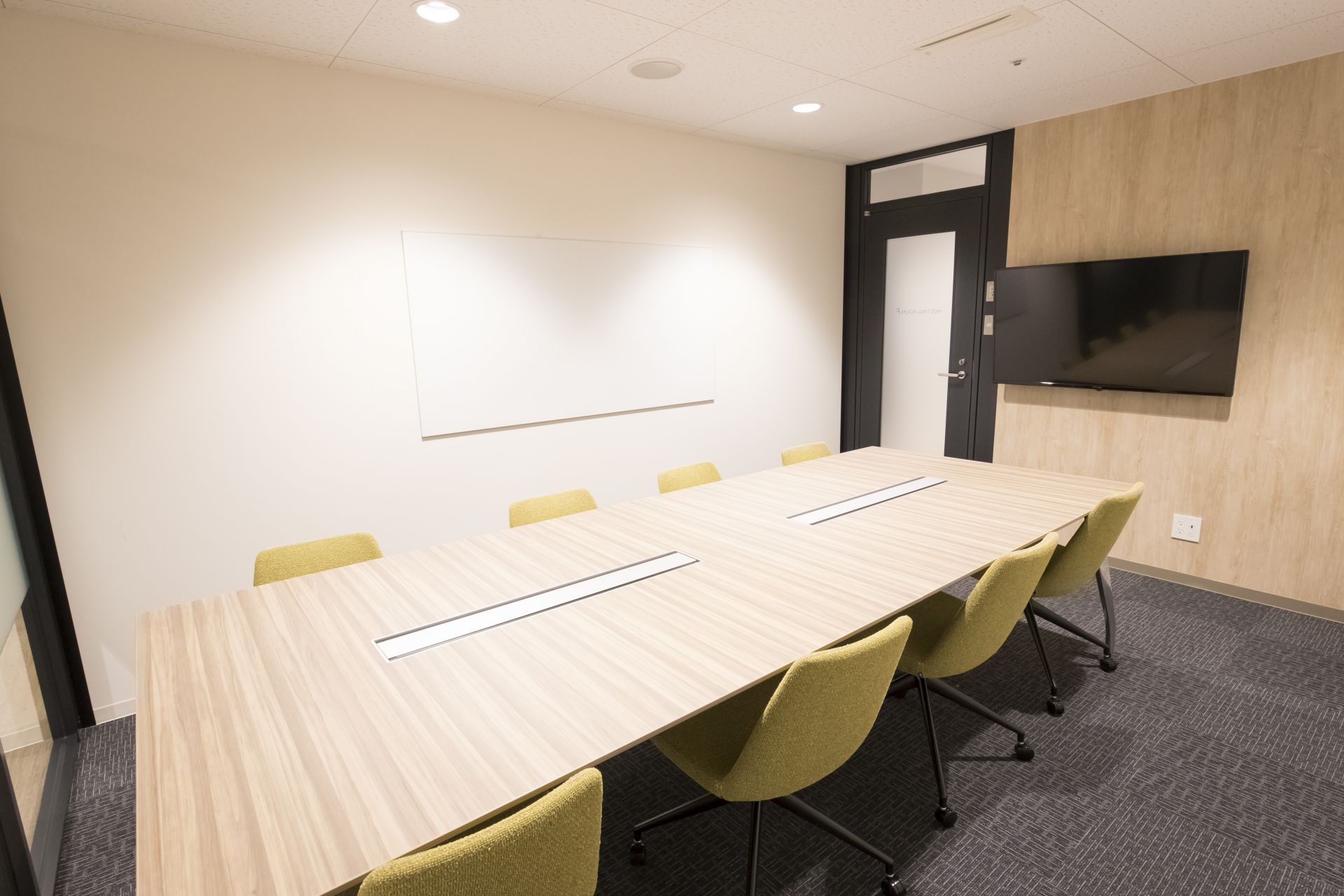 fabbit Hiroshima Ekimae image 2