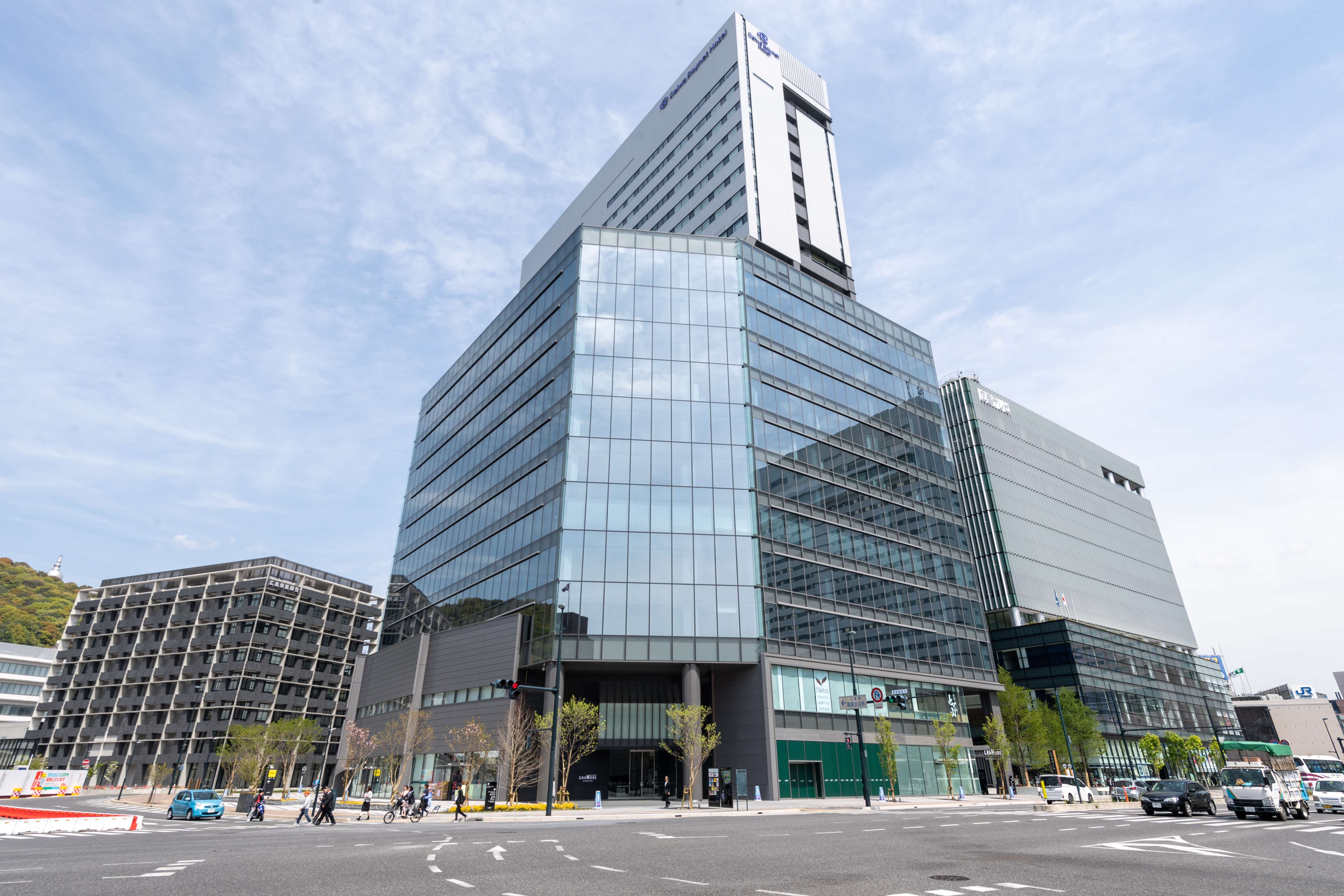 Regus - Hiroshima, Ekimae image 1