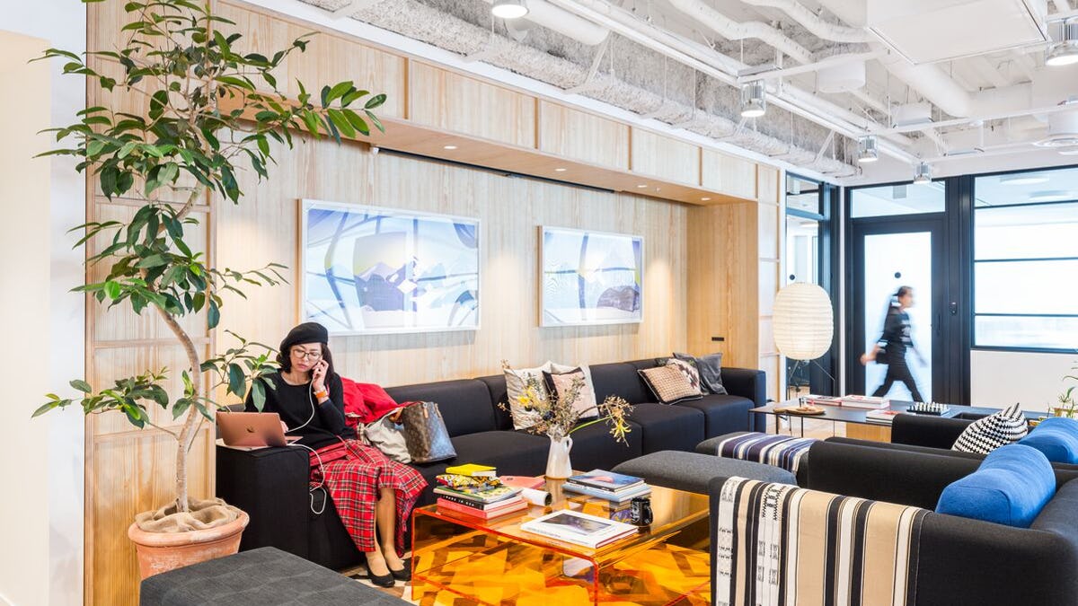 WeWork Sannomiya Plaza East image 2