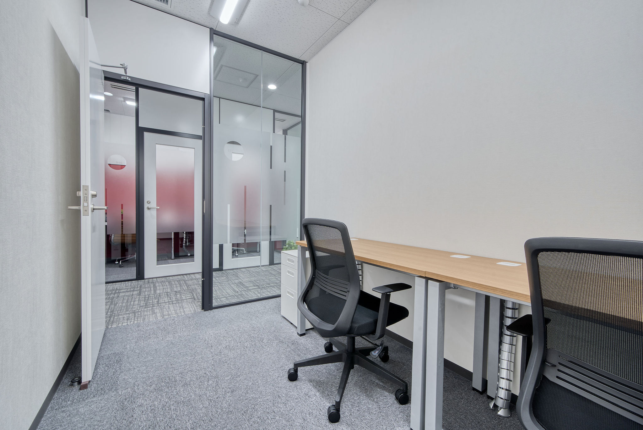 Regus - Ehime, Matsuyamashiekimae image 3