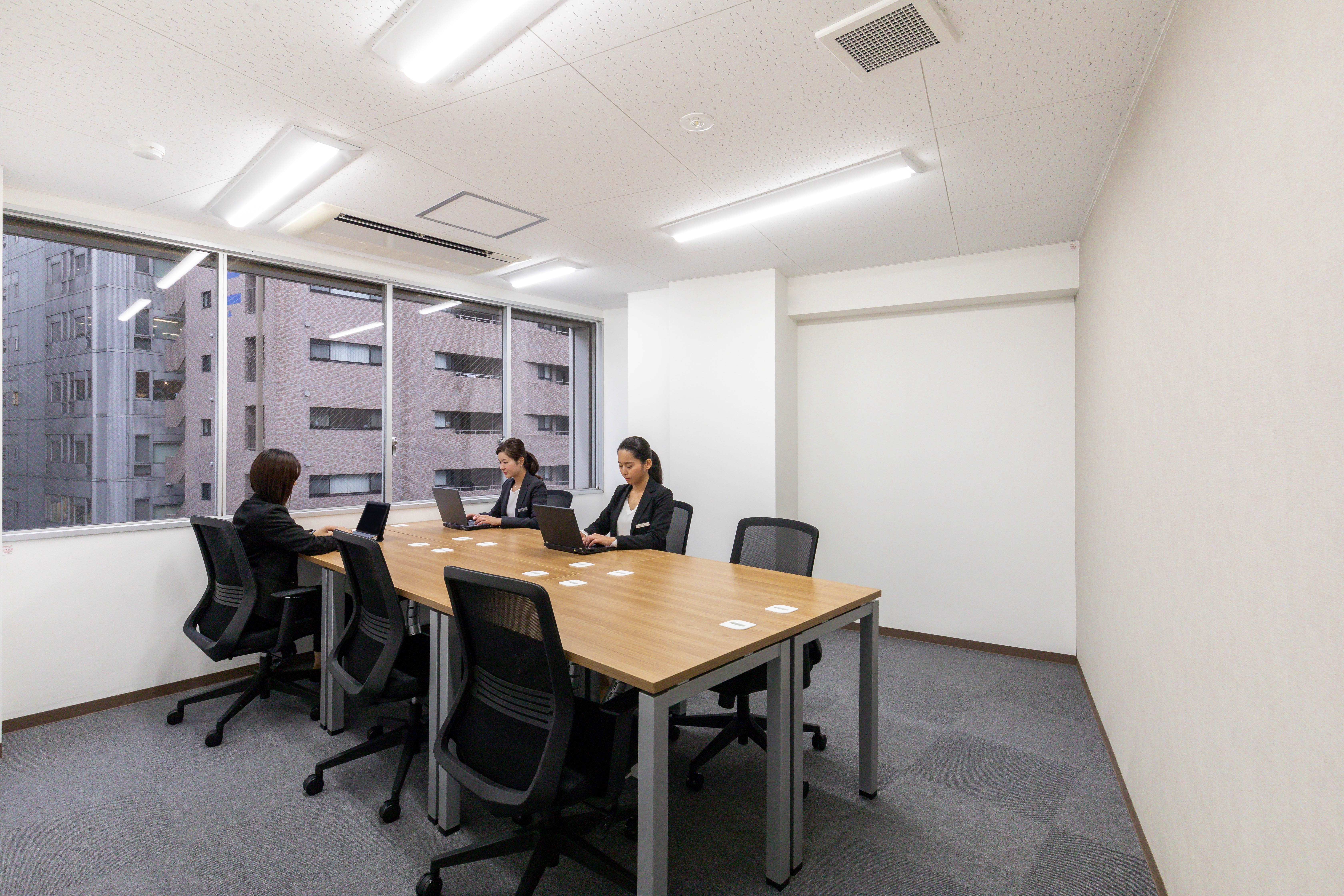 OpenOffice - Osaka, Higobashi image 2