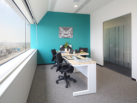 Regus - Osaka, Namba Parks image 4