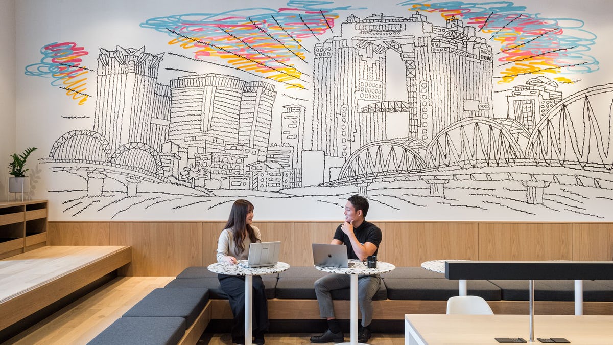 WeWork LINKS UMEDA image 2