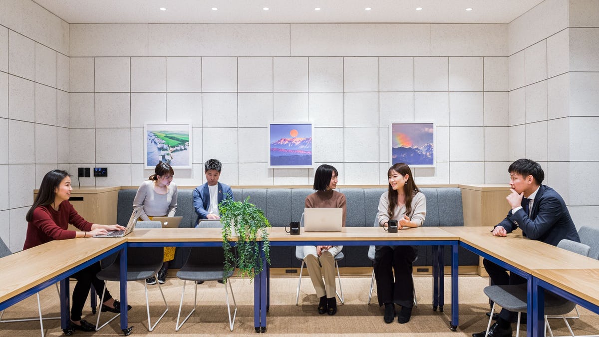 WeWork LINKS UMEDA image 3