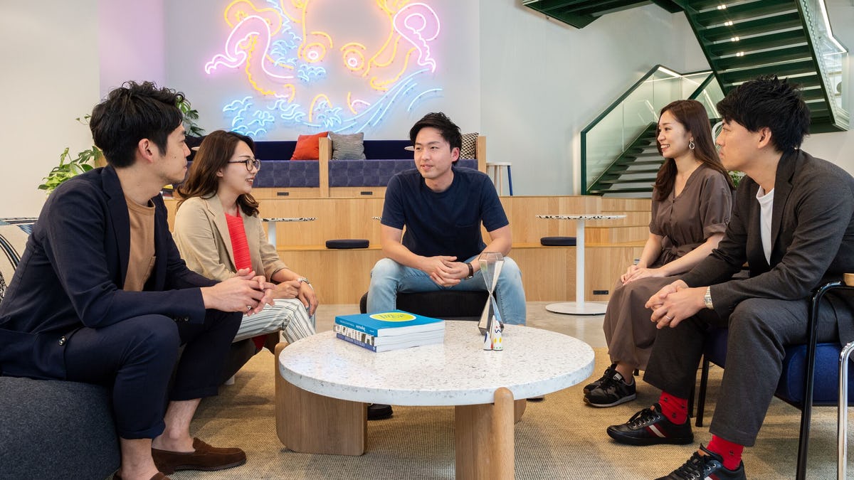 WeWork Midosuji Frontier image 2