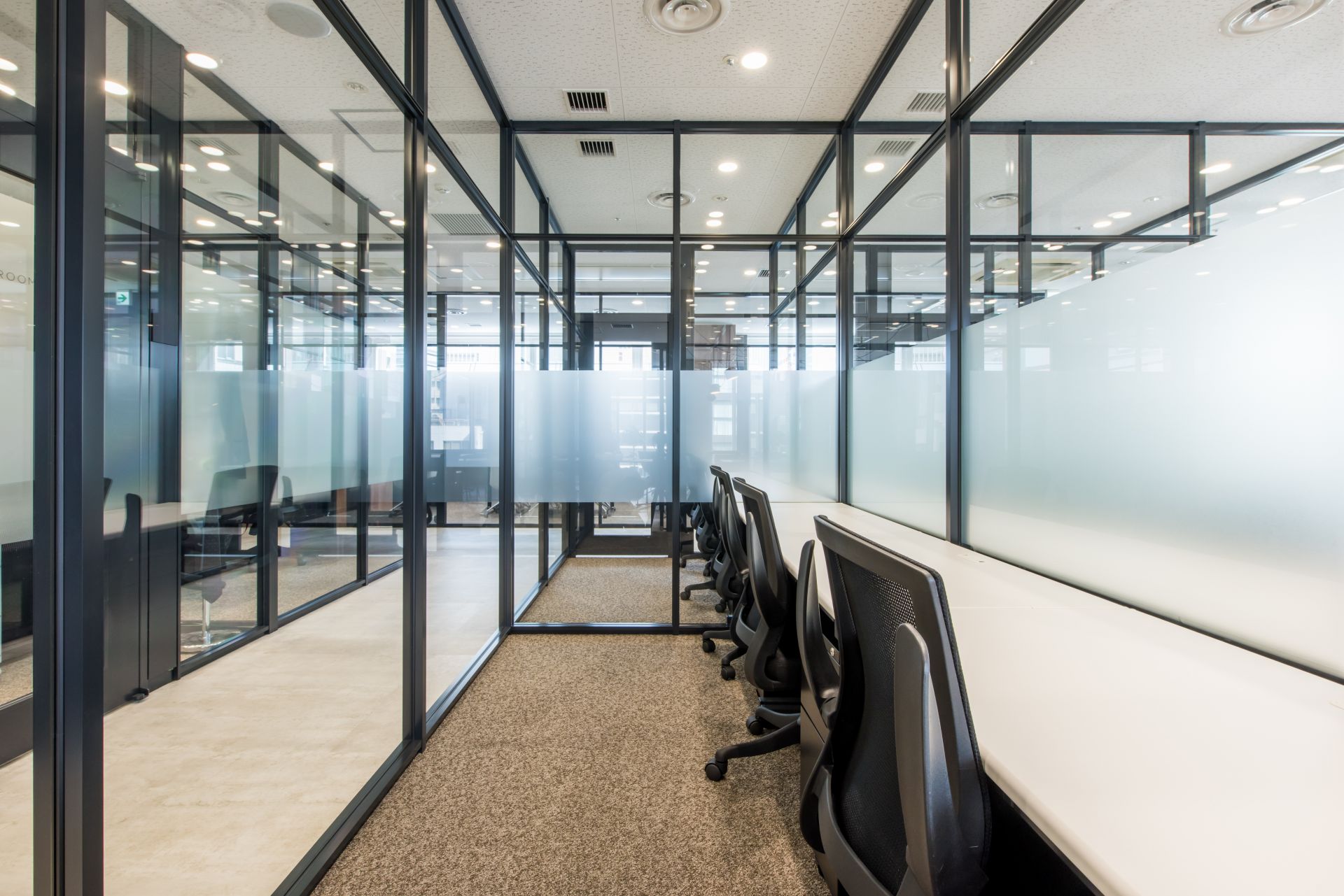 fabbit Ginza image 4