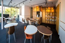 Nagaya Aoyama, Tokyo