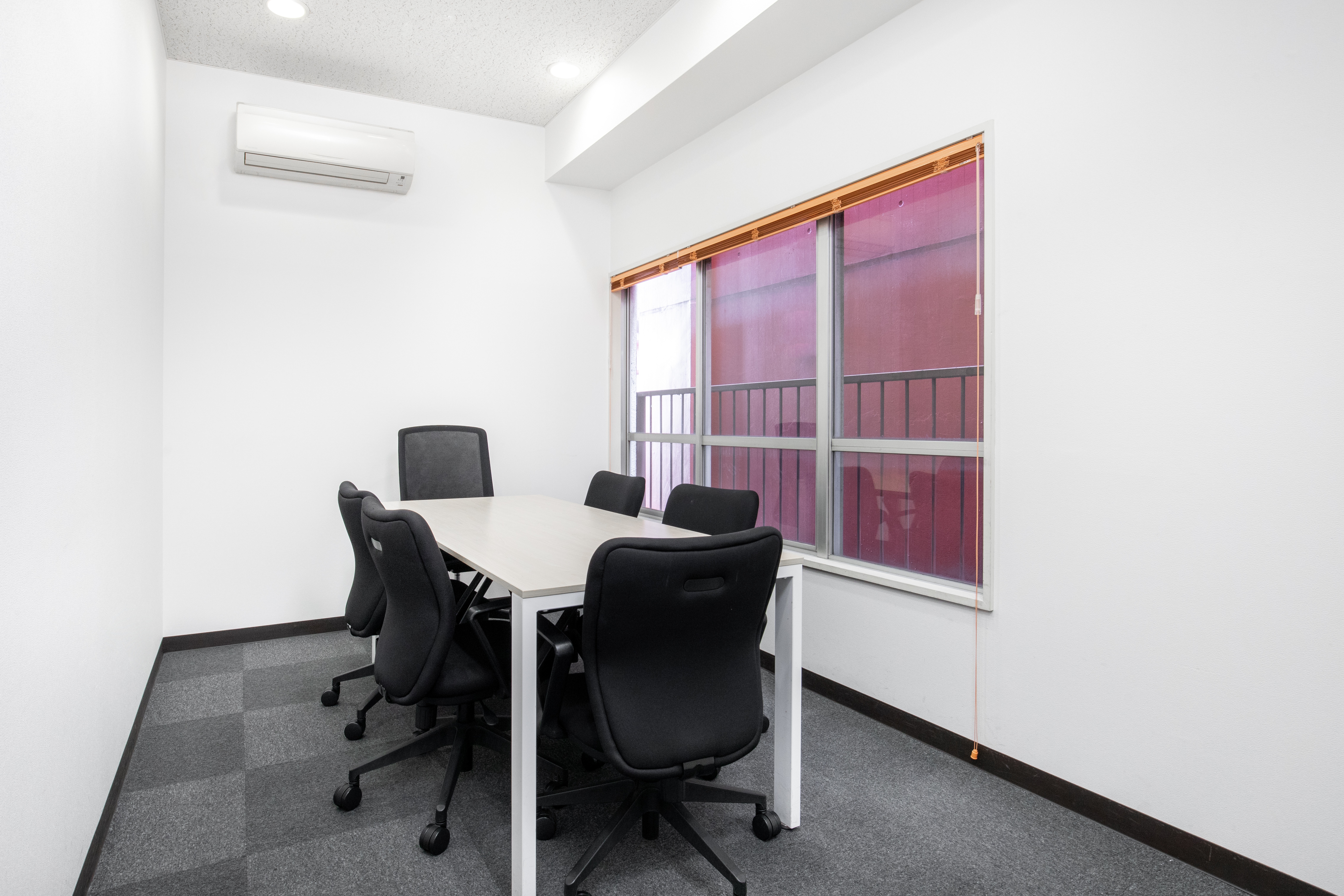 OpenOffice - Tokyo, Nishi Shinbashi (Open Office) image 4