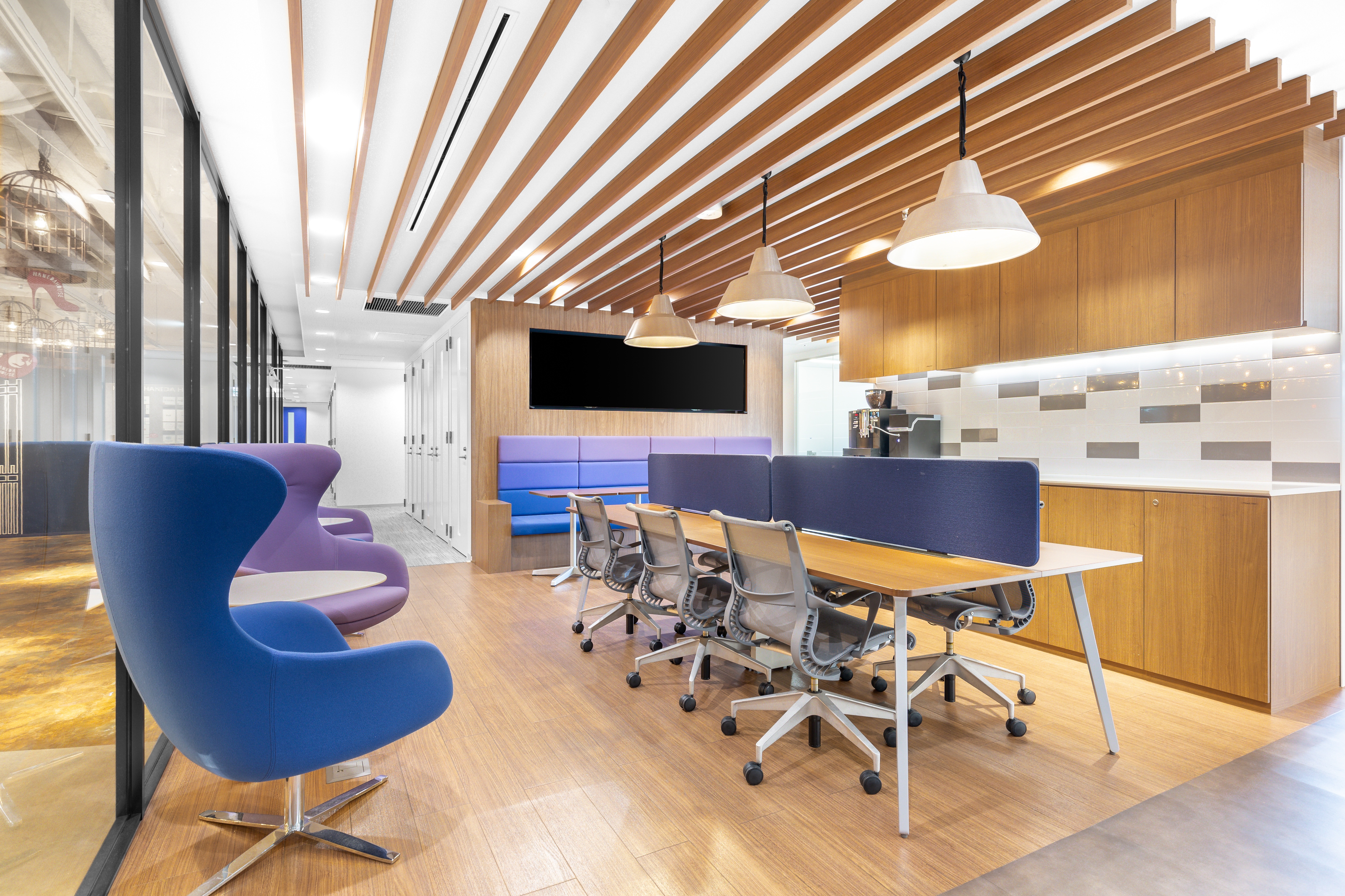 Regus Express - Tokyo, Haneda Airport Terminal 1 (Tokyo International Air Terminal) image 5