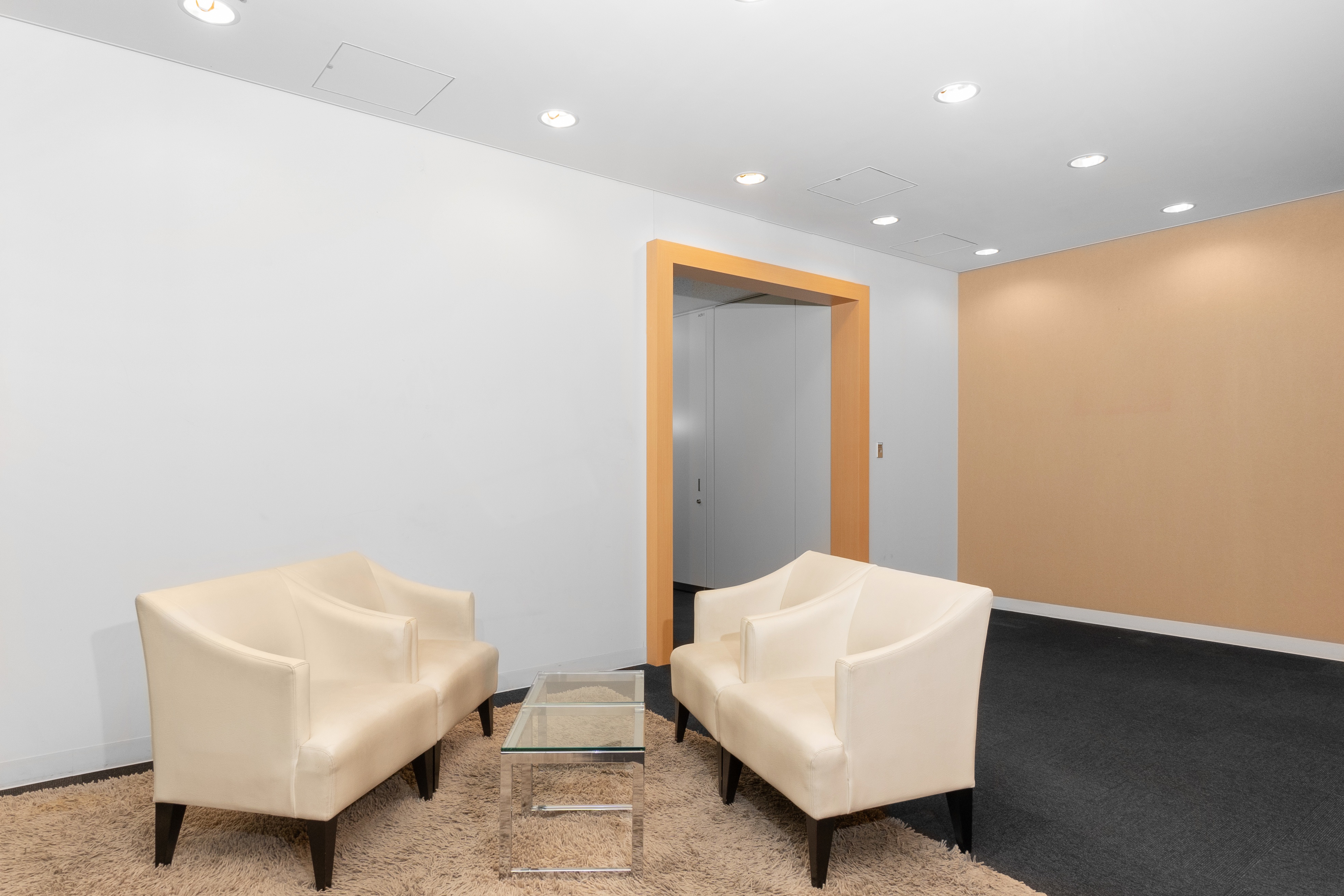 Regus - Tokyo Ginza Yurakucho image 5