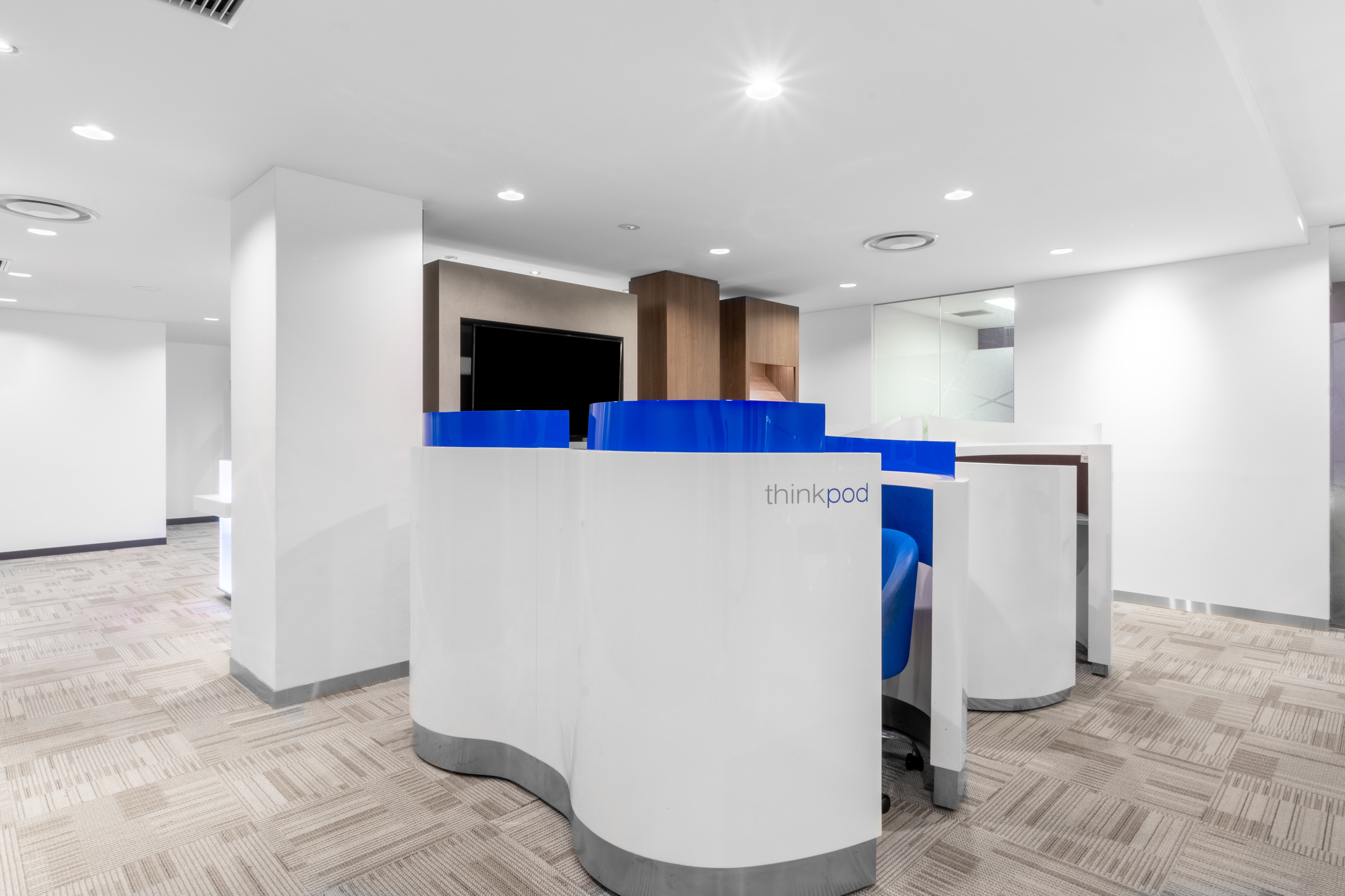 Regus - Tokyo, Marunouchi Shin Kokusai Building image 5