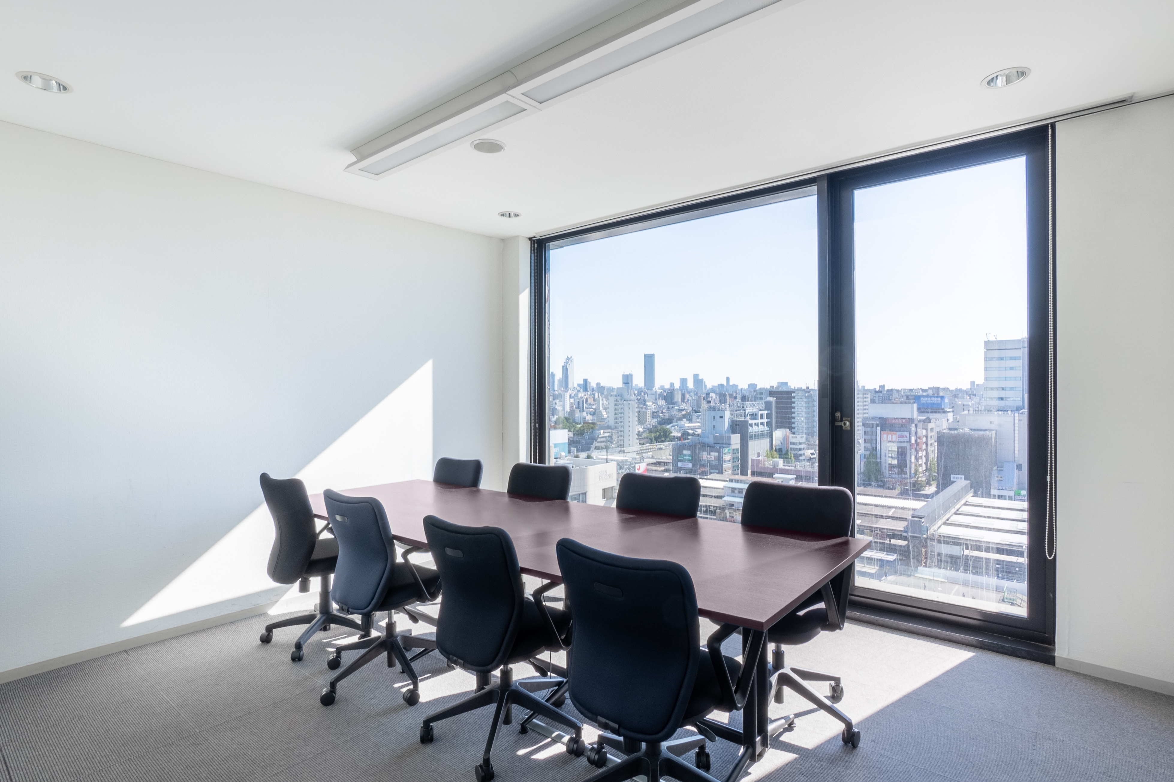 Regus - Tokyo, Nakano Sunplaza image 4