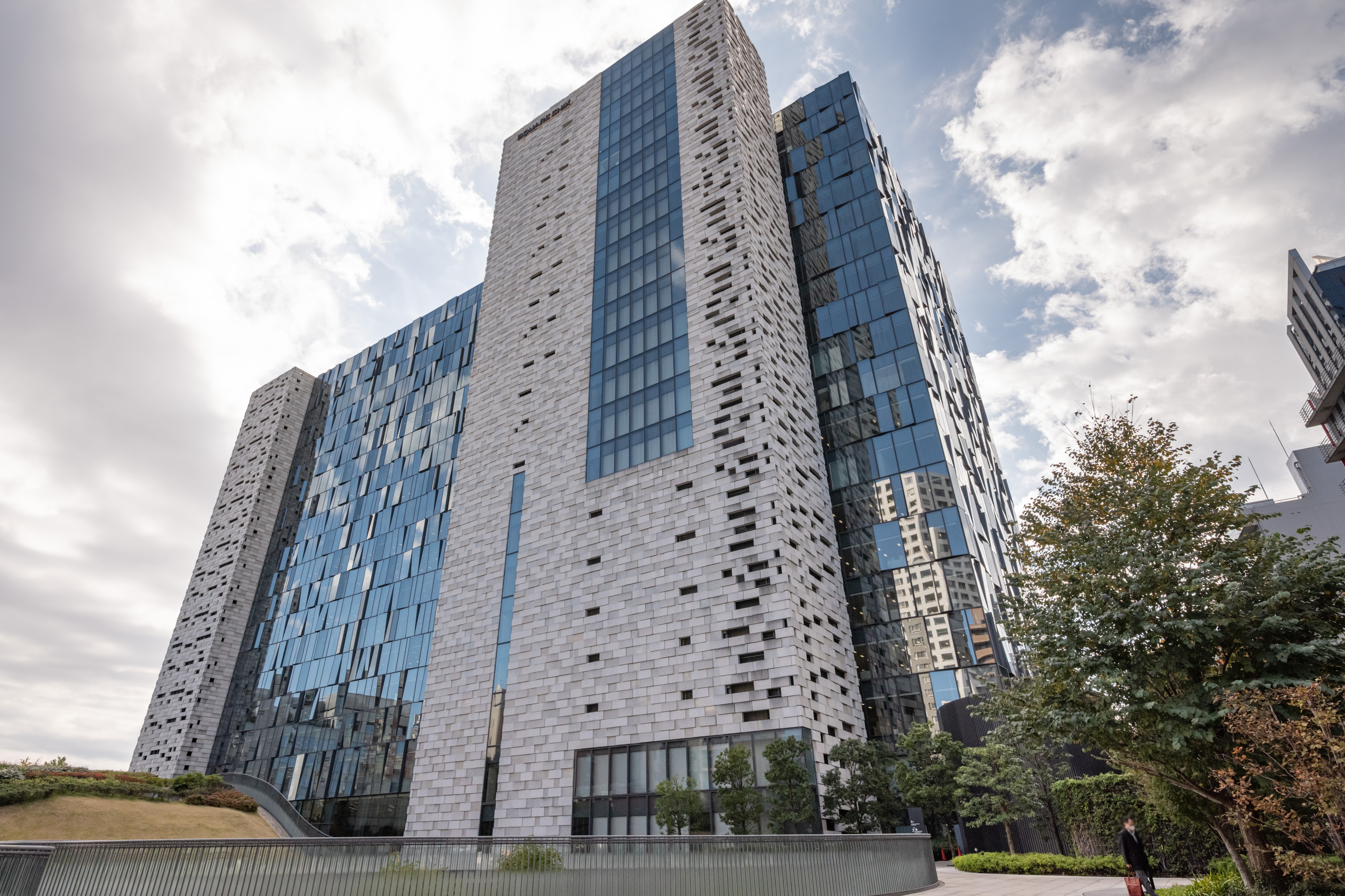 Regus - Tokyo, Shinjuku Eastside Square image 1