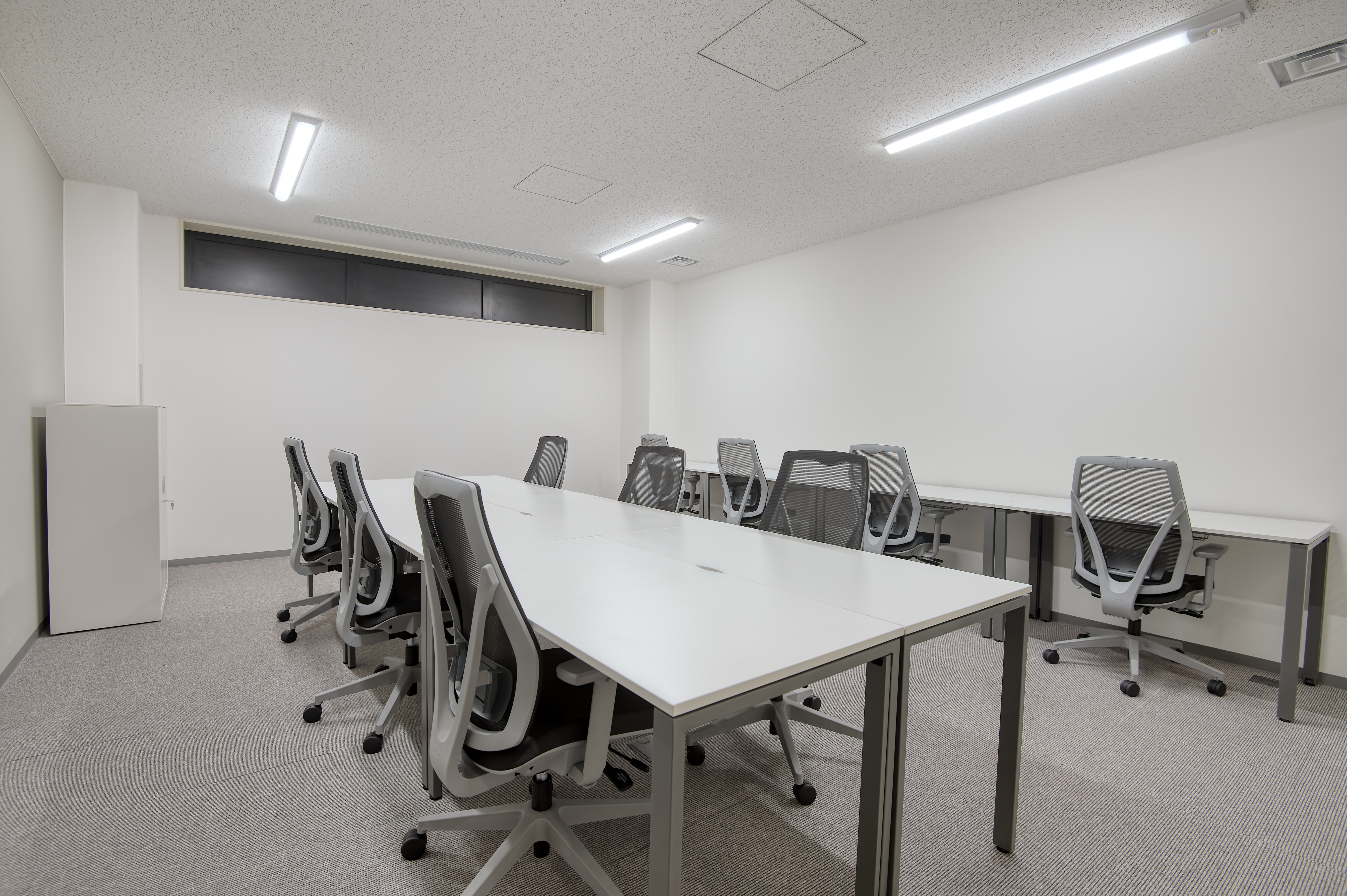 Spaces - Tokyo, Shinjuku image 3