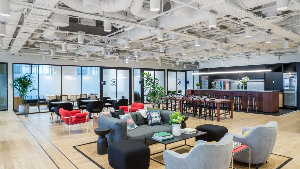 WeWork D-Tower Nishishinjuku image 2