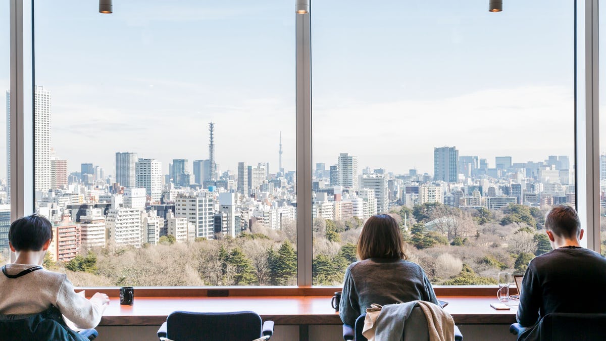 WeWork Link Square Shinjuku image 4