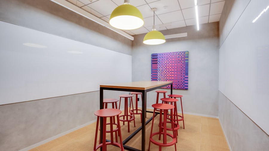 WeWork Metropolitan Plaza Building image 5