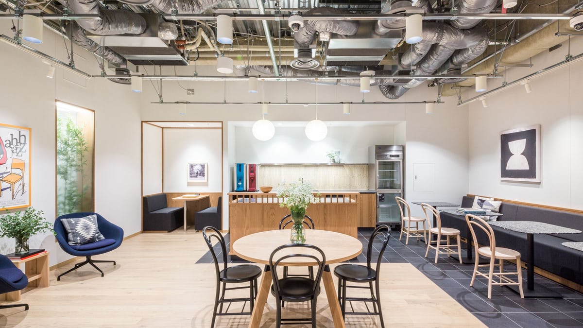 WeWork Nippon TV Yotsuya Building image 4