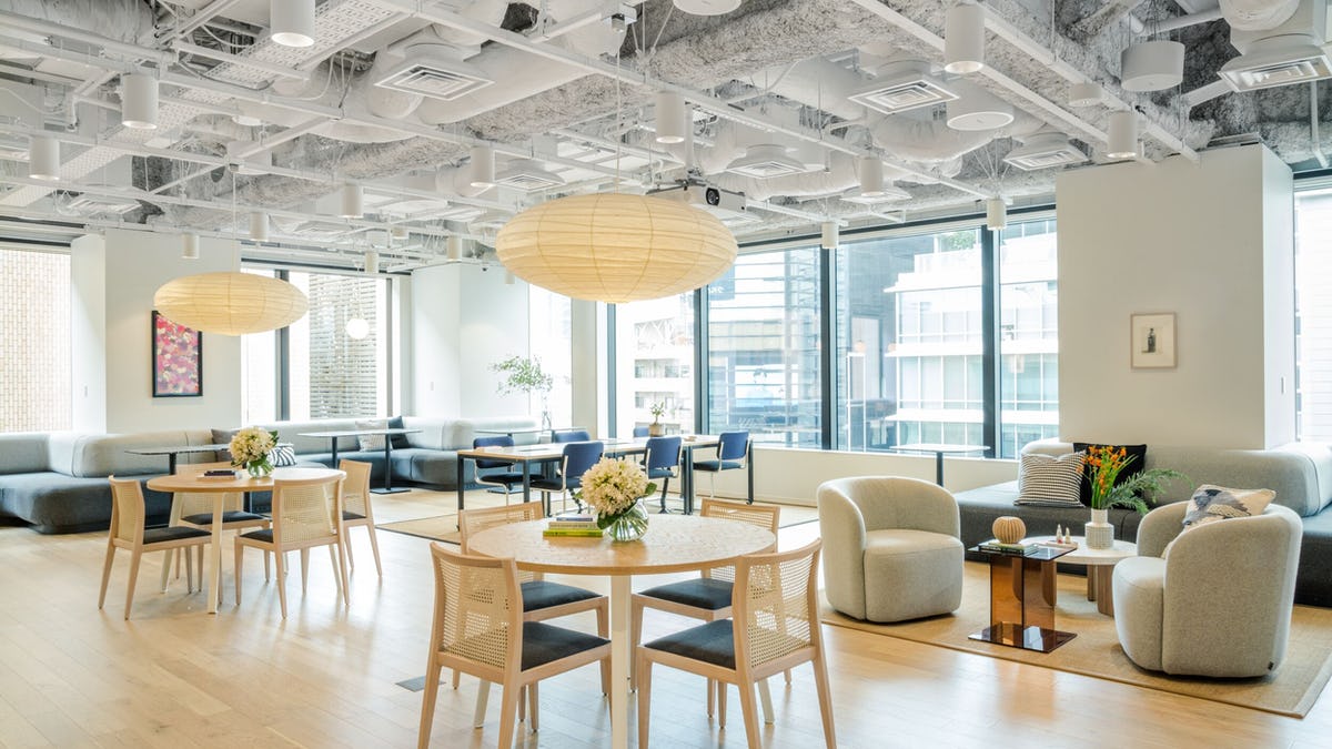 WeWork the ARGYLE aoyama image 4