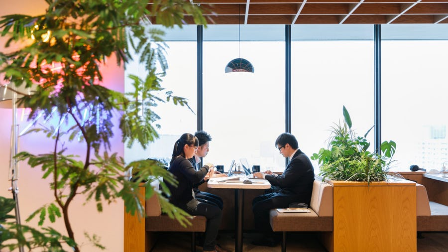 WeWork Tokyo Square Garden image 4